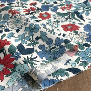 かち様 エプロン　 リバティタナローン Daisy MorisiaＤＵ かち様 エプロン リバティタナローン Daisy MorisiaDU