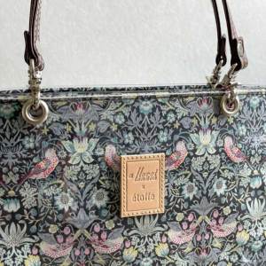 LIBERTY FABRICS リバティプリントを使ったトートバッグ【etoff(エトフ