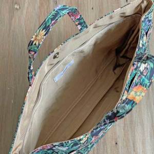 LIBERTY FABRICS リバティプリントを使ったバッグインバッグ＜Rachel