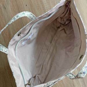 LIBERTY FABRICS リバティプリントを使ったバッグインバッグ