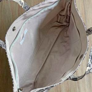 LIBERTY FABRICS リバティプリントを使ったバッグインバッグ