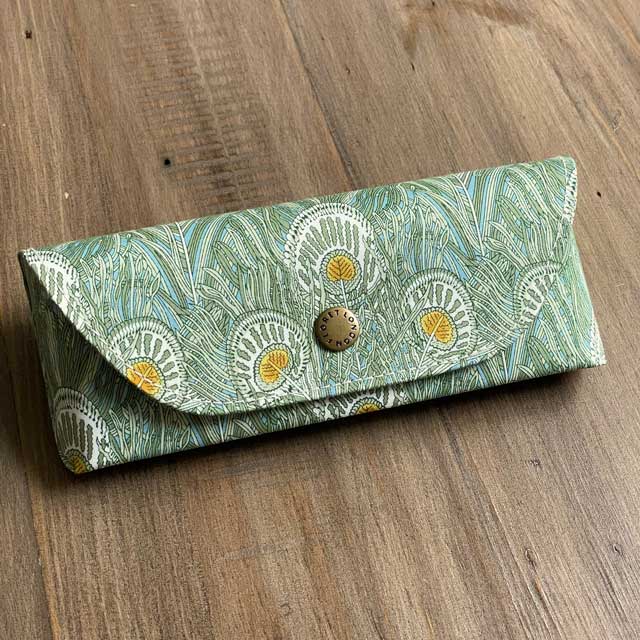 LIBERTY FABRICS リバティプリントを使ったラージメガネケース