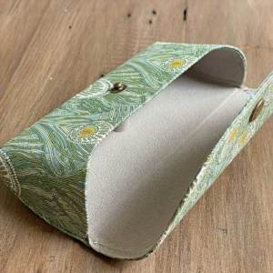 LIBERTY FABRICS リバティプリントを使ったラージメガネケース