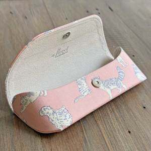 LIBERTY FABRICS リバティプリントを使ったメガネケース＜Meow