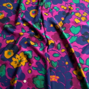 LIBERTY FABRICS リバティプリント シルククレープデシン生地