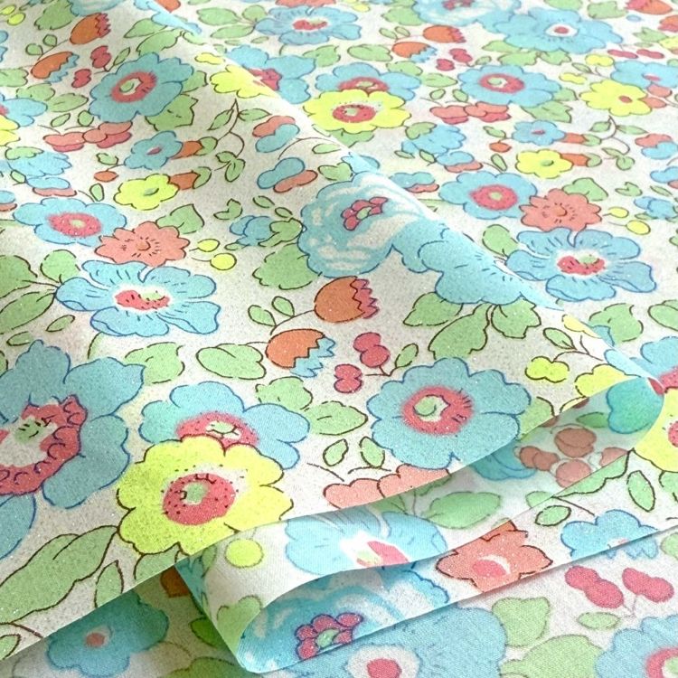 LIBERTY FABRICS リバティプリント 国産タナローン生地＜Betsy