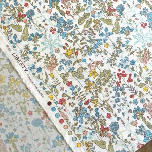 LIBERTY FABRICS リバティプリント 国産40ブロード生地＜Field