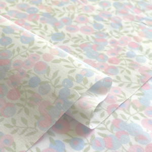 LIBERTY FABRICS リバティプリント 国産タナローン生地＜Wiltshire＞(ウィルトシャー)【ライトピンク】3339009-J21K  | メルシー限定 ペールカラーコレクション | リバティ・ファブリックス正規販売店｜生地の通販メルシー