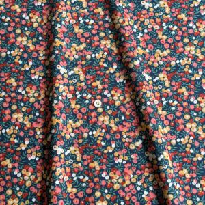 LIBERTY FABRICS リバティプリント 国産タナローン生地＜Wiltshire＞(ウィルトシャー)【ピンク×イエロー】3339009P-J24C  | Pearly Christmas 2024 | リバティ・ファブリックス正規販売店｜生地の通販メルシー