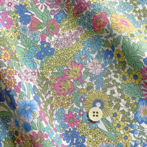 LIBERTY FABRICS リバティプリント 国産タナローン生地(エターナル)＜Margaret Annie＞(マーガレットアニー)3631165IE  | タナローン（国産） | リバティ・ファブリックス正規販売店｜生地の通販メルシー