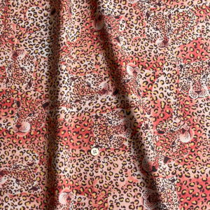 LIBERTY FABRICS リバティプリント 国産タナローン生地＜Leopard Camo＞(レオパードカモ)【オレンジ】3632230-22C《2022AW  THE HOUSE OF LIBERTY》 | 2022年秋冬柄 | リバティ・ファブリックス正規販売店｜生地の通販メルシー