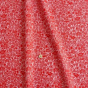 LIBERTY FABRICS リバティプリント 国産タナローン生地＜Poppy  Day＞(ポピーデイ)【レッド花】3633125-23AT《2023SS BEAUTY AND CHAOS》 | 2023年春夏柄 | リバティ ・ファブリックス正規販売店｜生地の通販メルシー