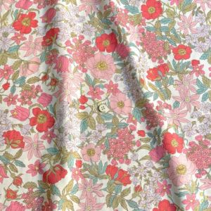 【新品】リバティ LIBERTY fabricスリーシーズンパジャマ（L)C15 新品】リバティ LIBERTY fabricスリーシーズンパジャマ（L)C15