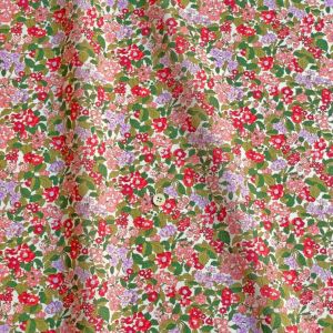 LIBERTY FABRICS リバティプリント イタリア製タナローン生地＜Hedgerow Ramble＞(ヘッジロウ・ランブル)【ピンク】3634106-24CU《2024SS  THE LIBERTY KALEIDOSCOPE》 | 2024年春夏柄(THE LIBERTY KALEIDOSCOPE) | リバティ ・ファブリックス正規販売店｜生地の通販メルシー