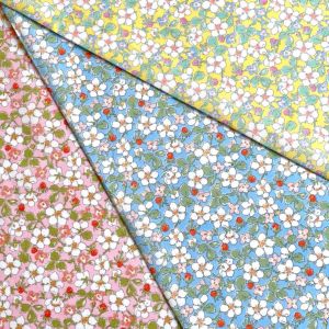 LIBERTY FABRICS リバティプリント イタリア製タナローン生地＜Paysanne Blossom＞(ペイザンヌ・ブロッサム)【イエロー地】3634121-24CU《2024SS  THE LIBERTY KALEIDOSCOPE》 | 2024年春夏柄(THE LIBERTY KALEIDOSCOPE) | リバティ・ファブリックス正規販売店｜生地の通販  ...