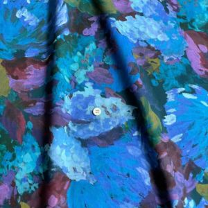 LIBERTY FABRICS リバティプリント イタリア製タナローン生地＜Artist's Bouquet＞(アーティストズ・ブーケ)【ブルー】3634230-24AU《2024AW  The Curated Floral》 | 2024年秋冬柄(The Curated Floral) | リバティ ・ファブリックス正規販売店｜生地の通販メルシー