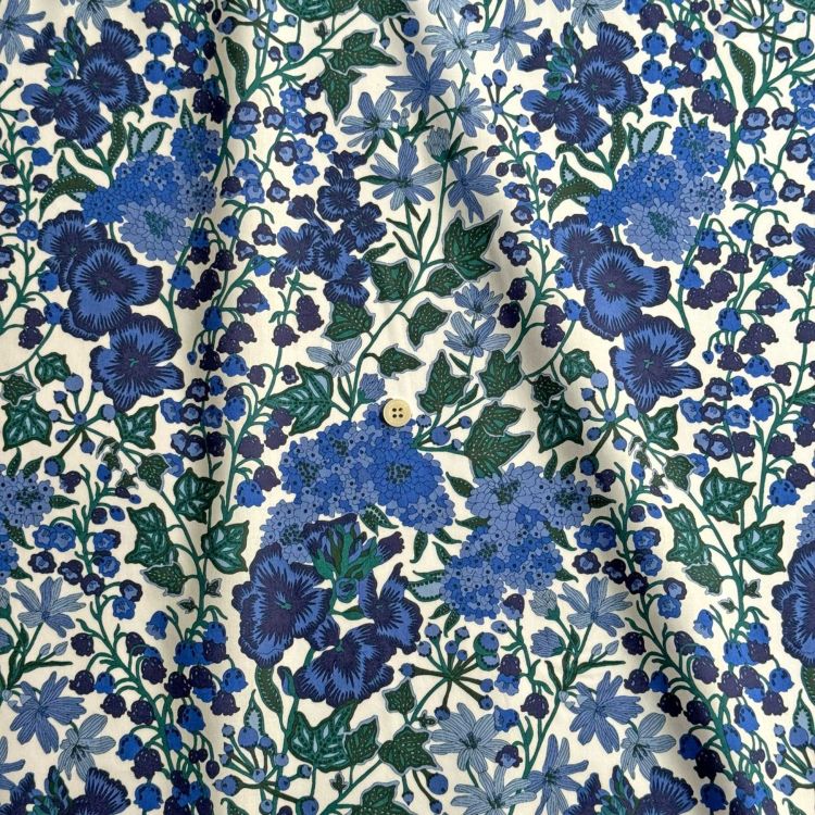 LIBERTY FABRICS リバティプリント 国産タナローン生地(エターナル LIBERTY FABRICS リバティプリント 国産タナローン生地(エターナル