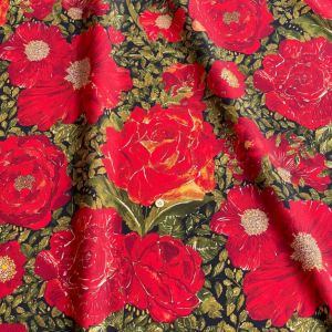 LIBERTY FABRICS リバティプリント 国産リサイクルナイロンリップストップ生地(エターナル)＜Rose Xanthe＞(ローズザンジー)【レッド】3635180DR  | リサイクルナイロンリップストップ | リバティ・ファブリックス正規販売店｜生地の通販メルシー