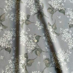 LIBERTY FABRICS リバティプリント 国産タナローン生地＜Archive Lilac＞(アーカイブライラック)【グレー】3635189-J24C  | 2024年春夏追加柄(Onetone Gradation) | リバティ・ファブリックス正規販売店｜生地の通販メルシー