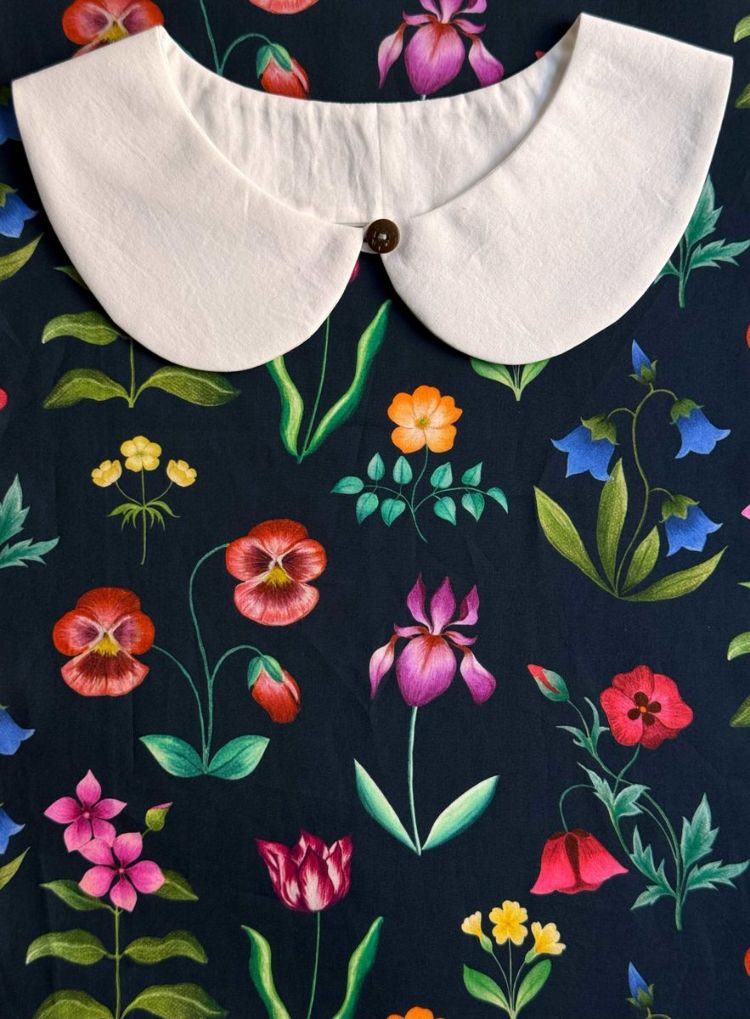 LIBERTY FABRICS リバティプリント イタリア製タナローン生地＜Floral