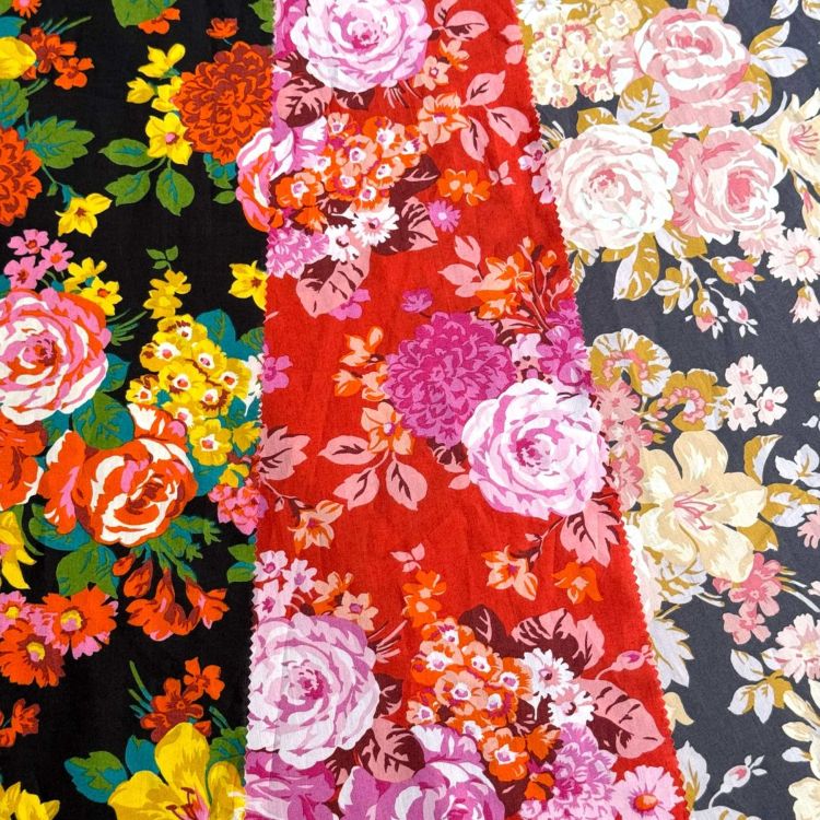 LIBERTY FABRICS リバティプリント イタリア製タナローン生地＜Flower