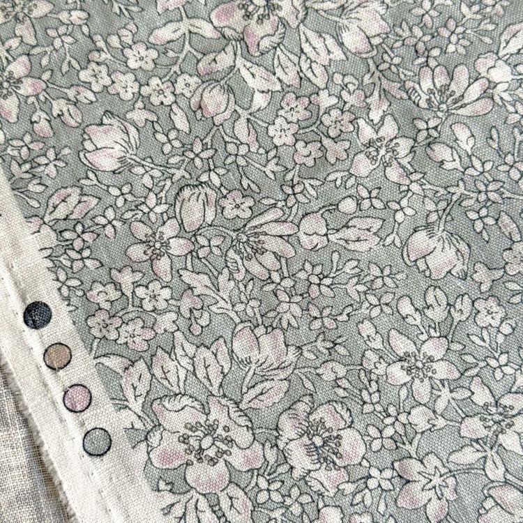 LIBERTY FABRICS リバティプリント 国産フランダースリネン生地＜Lizzy