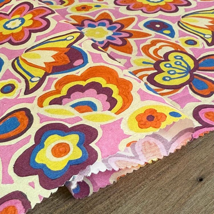 LIBERTY FABRICS リバティプリント イタリア製タナローン生地＜Peace