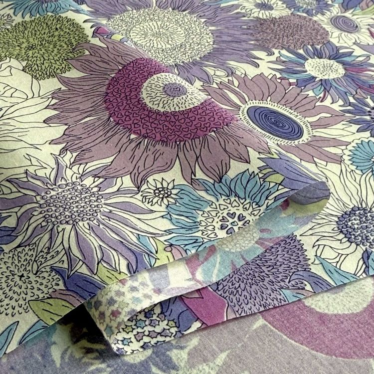 LIBERTY FABRICS リバティプリント 国産タナローン生地＜Small Susanna