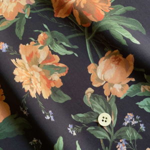 LIBERTY FABRICS リバティプリント 国産タナローン生地(エターナル)＜Decadent Blooms＞(デカダントブルームス)3638232AE  | タナローン（国産） | リバティ・ファブリックス正規販売店｜生地の通販メルシー