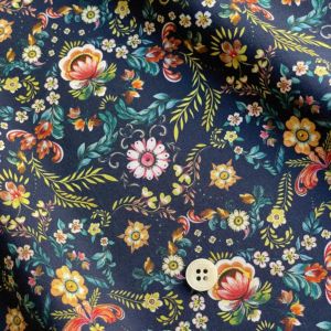 LIBERTYリバティプリント イタリア製タナローン生地＜Rosemaling