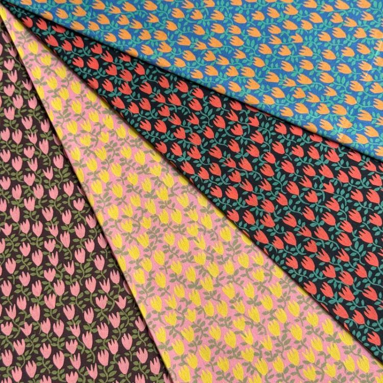 ☆タリナタランティーノ☆レオパード柄 パーティーチェーンポーチ　希少品 ポンチョ ウール ネパール ふわふわの起毛が暖かい ネイティブ柄