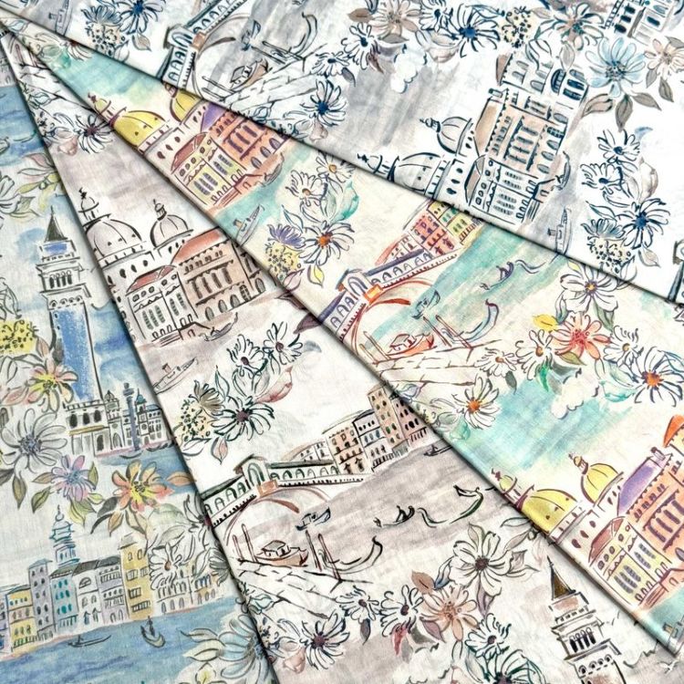 【美品】コンパニーアイタリアーナ　イタリア製　ファー　ポンチョ　グリーン LIBERTY FABRICS リバティプリント イタリア製タナローン生地