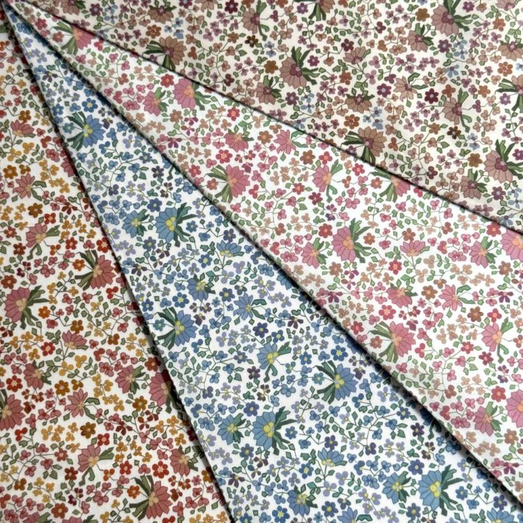 LIBERTY FABRICS リバティプリント イタリア製タナローン生地＜Paisley