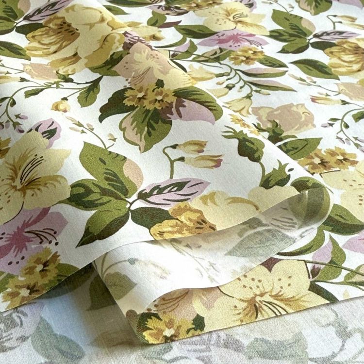 LIBERTY FABRICS リバティプリント イタリア製タナローン生地＜Lily