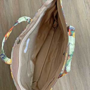 LIBERTY FABRICS リバティプリントを使ったバッグインバッグ