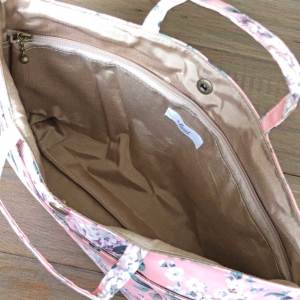 LIBERTY FABRICS リバティプリントを使ったバッグインバッグ