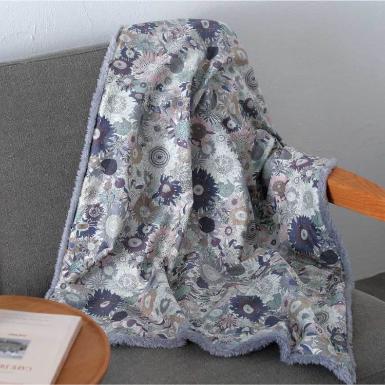 LIBERTY FABRICS リバティプリントを使った2Wayブランケット(セリーヌ