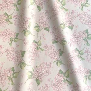 LIBERTY FABRICS リバティプリント 国産11号帆布つや消しラミネート(ビニールコーティング生地)＜Archive  Lilac＞(アーカイブライラック)【ピンク】CANLAMI3635189-15CC | メルシー限定 アーカイブライラック | リバティ ・ファブリックス正規販売店｜生地の通販メルシー