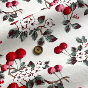 Cath Kidston キャスキッドソン 生地 コットンファブリック＜Cherry Sprig Red＞(チェリースプリッグ  レッド)CHERRY-SPRIG | Cath Kidston キャスキッドソン | リバティ・ファブリックス正規販売店｜生地の通販メルシー