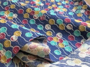 LIBERTY FABRICS リバティプリント・国産エアリーコット生地＜Balloons＞(バルーンズ)DC28986-J16DA | エアリーコット  | リバティ・ファブリックス正規販売店｜生地の通販メルシー