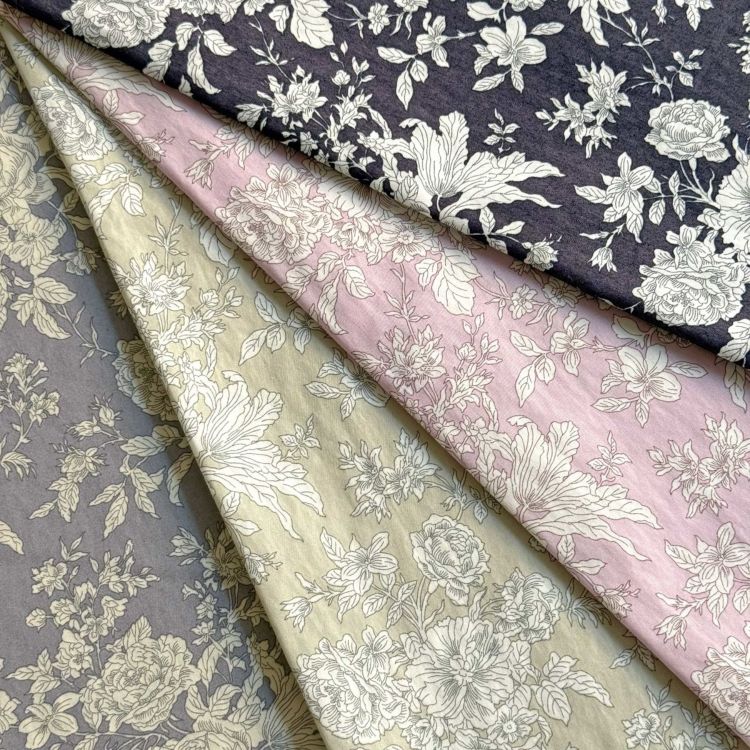 LIBERTY FABRICS リバティプリント 国産イズリントン・ブロード生地(綿