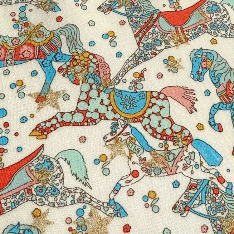 LIBERTY FABRICS リバティプリント 国産タナローン生地＜Celestial