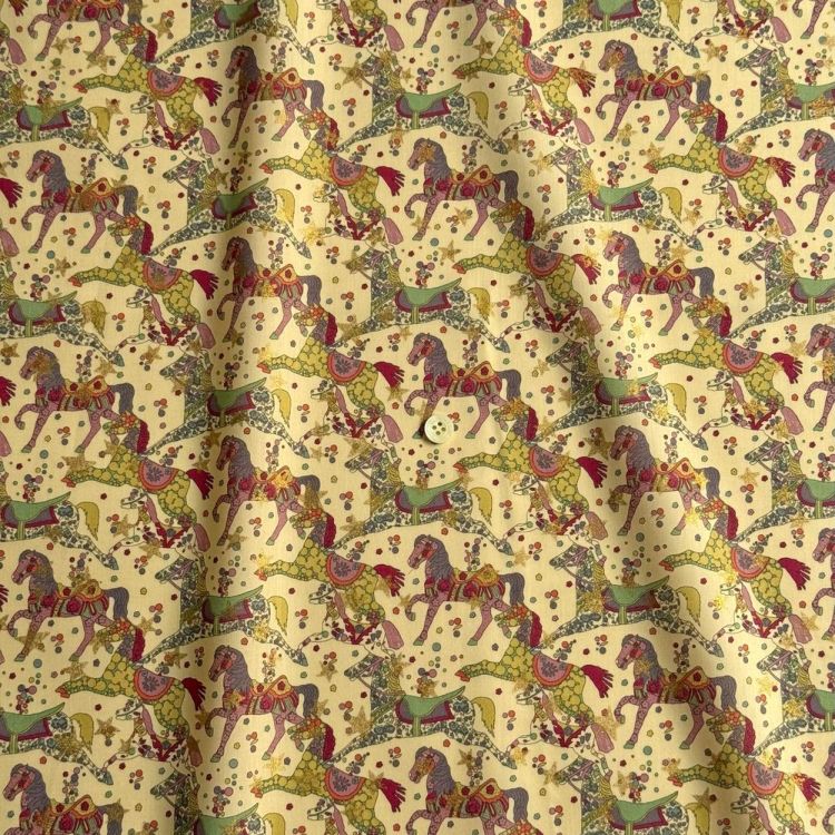 LIBERTY FABRICS リバティプリント 国産タナローン生地＜Celestial