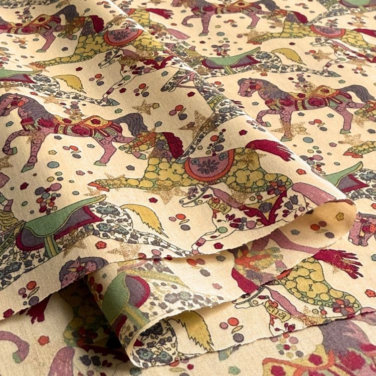 LIBERTY FABRICS リバティプリント 国産タナローン生地＜Celestial