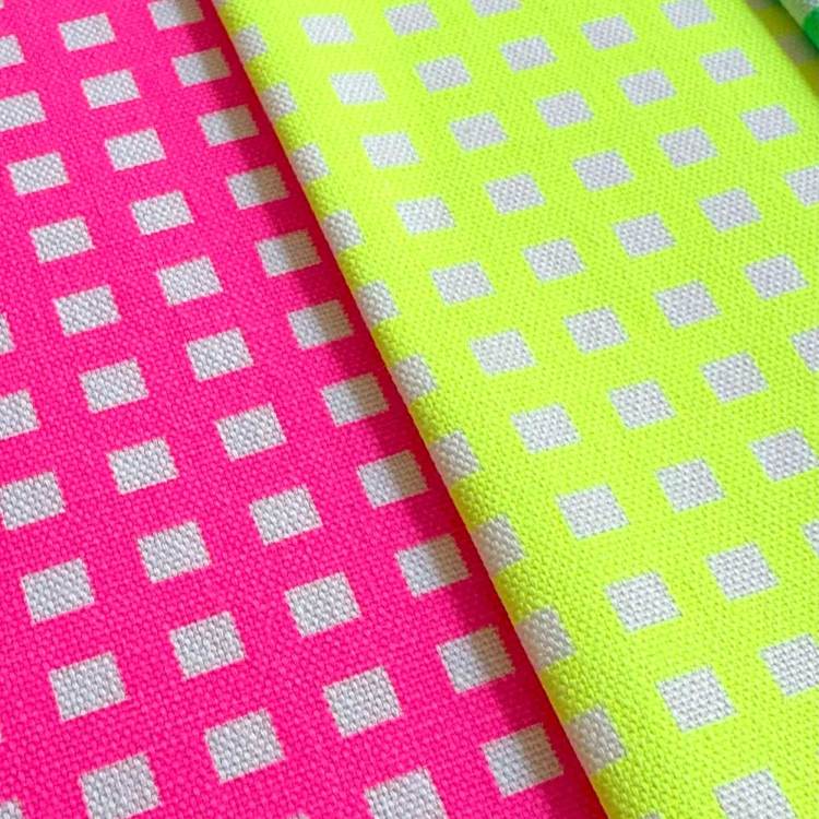 専用　透かし模様(緑色系)クロスステッチ(紫色×薄紫色)らせん模様(新緑色) 楽天市場】刺繍糸 コスモ #25 明るいグリーン系 刺しゅう糸 バラ