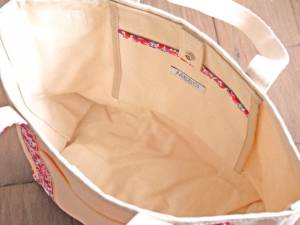 とんみ様ᥫᩣ ̖́リバティ帆布生地使用3roomコロンコロンbag とんみ様ᥫᩣ ̖́リバティ帆布生地使用3roomコロンコロンbag LIBERTY