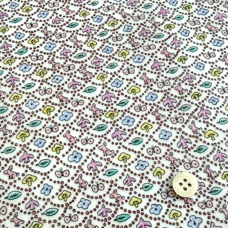 LIBERTY FABRICS リバティプリント 国産つや消しラミネート(ビニール