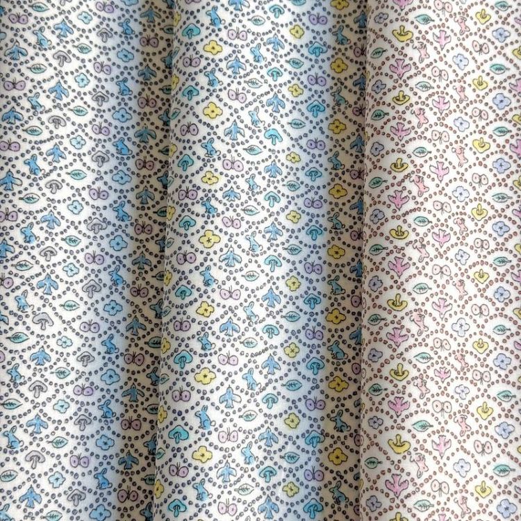 LIBERTY FABRICS リバティプリント 国産つや消しラミネート(ビニール