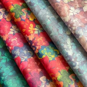 LIBERTY FABRICS リバティプリント 国産つや消しラミネート