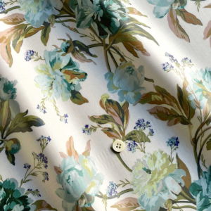 LIBERTY FABRICS リバティプリント 国産つや消しラミネート(ビニールコーティング生地)【エターナル】＜Decadent Blooms＞( デカダントブルームス)MATLAMI3638232ZE | ラミネート加工 | リバティ・ファブリックス正規販売店｜生地の通販メルシー